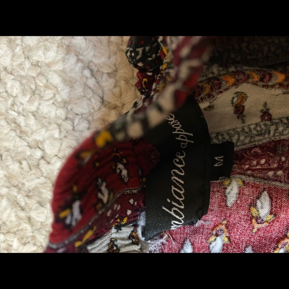 Colorful pattern shorts - Picture 2 of 3